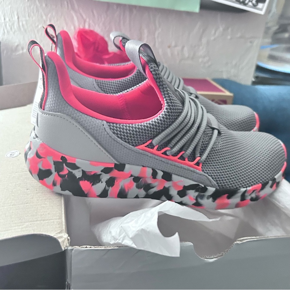 Gray and reddish Pink Adidas lite racer Men/Women's Sneakers